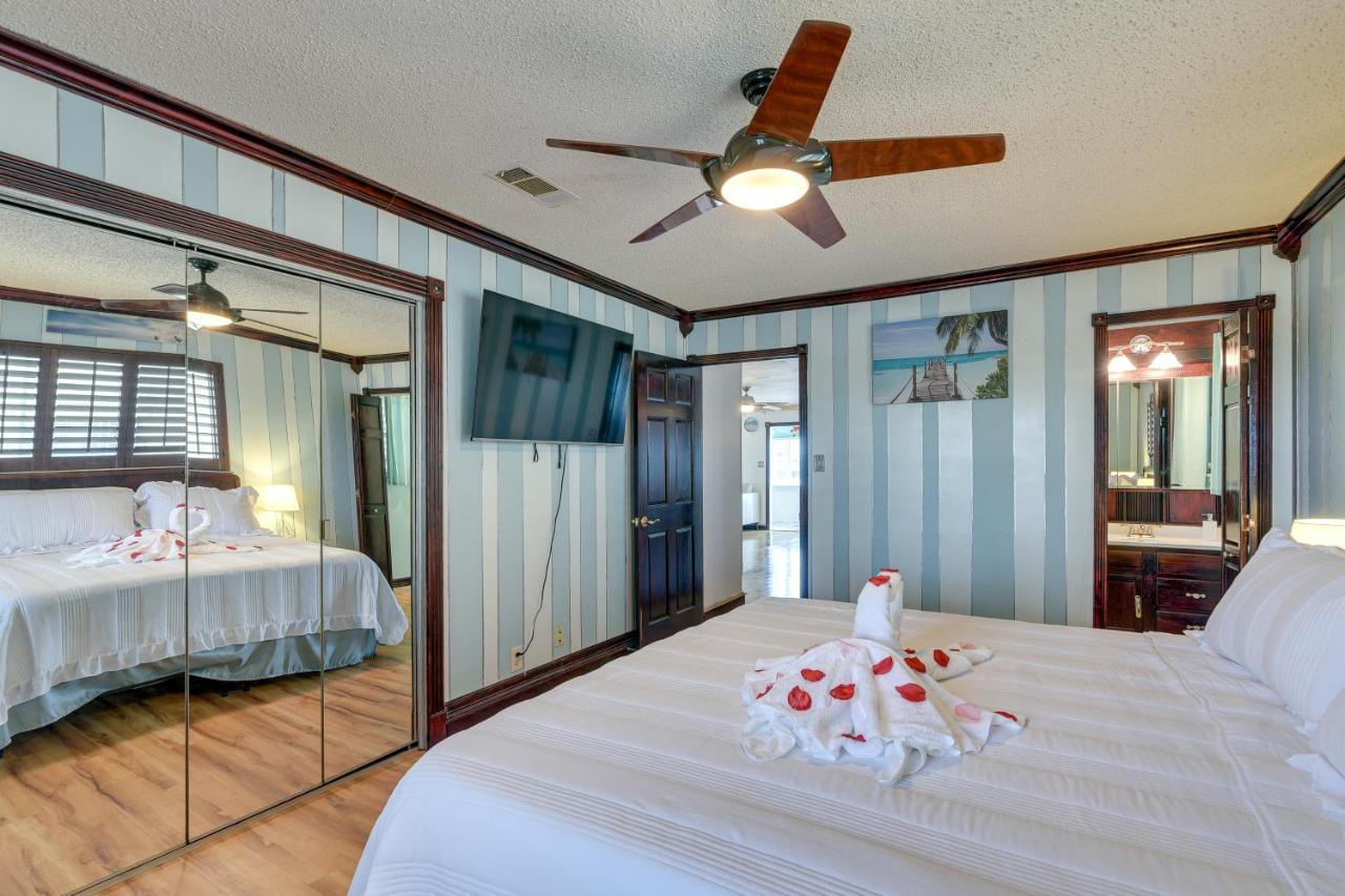 Waterfront Galveston Bay Retreat - 4 Mi To Beach! Exterior photo
